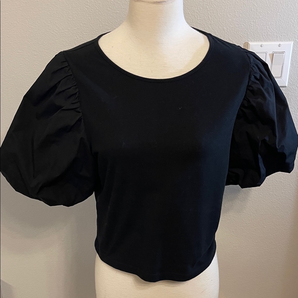 a new day Elegant Black Puff Sleeve Crop Top